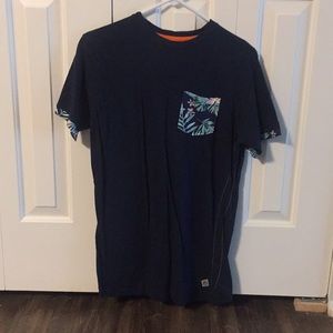 Size small crew Neck Tee